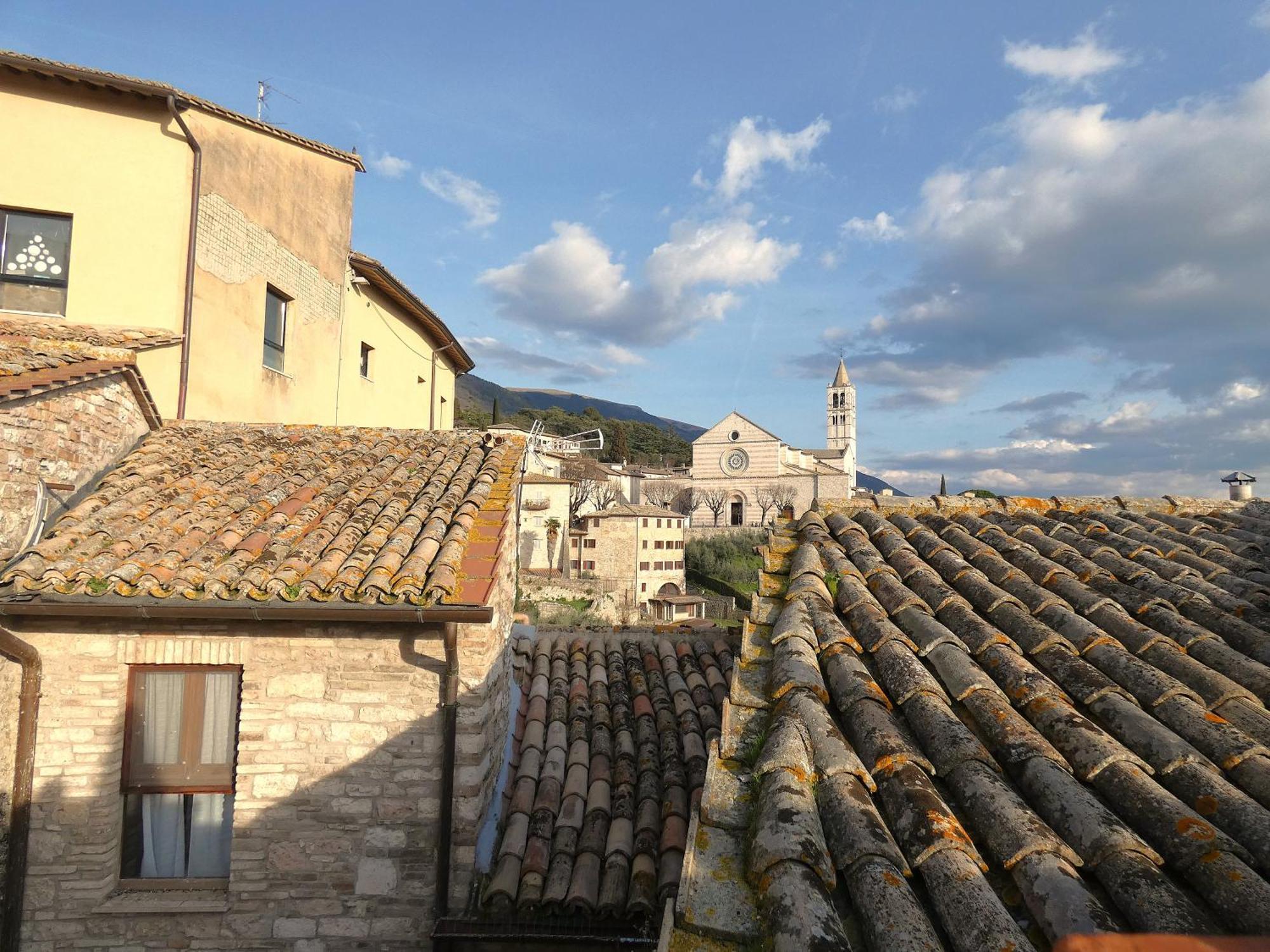 Scappo In Umbria, La Casa Di Eude Apartment Assisi Ngoại thất bức ảnh
